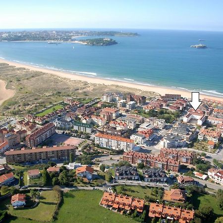 Somo. A Pie De Playa Apartment Luaran gambar