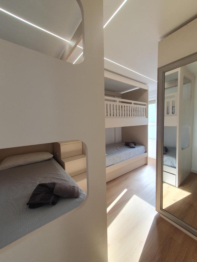Somo. A Pie De Playa Apartment Luaran gambar